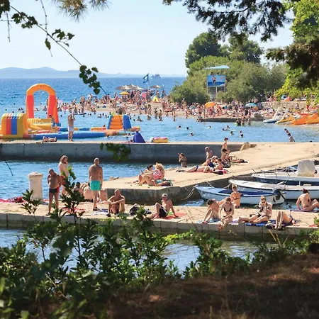Strandhaus Mit 1 Schlafzimmer In Ferienhaus *
